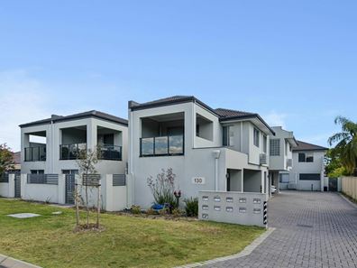 9/130 Arlunya Avenue, Cloverdale WA 6105