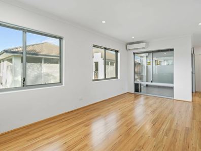 9/130 Arlunya Avenue, Cloverdale WA 6105