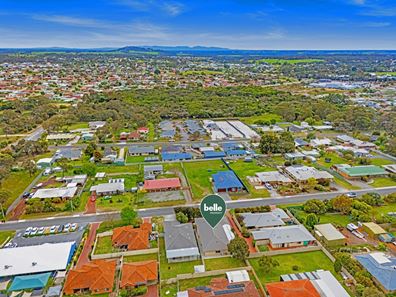 79 Katoomba Street, Orana WA 6330
