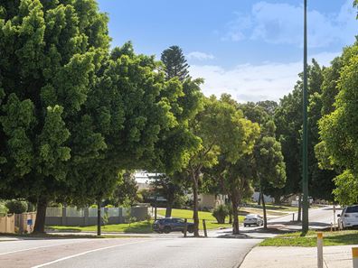 221A Weaponess Road, Wembley Downs WA 6019