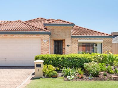4 Wiltshire Avenue, Thornlie WA 6108