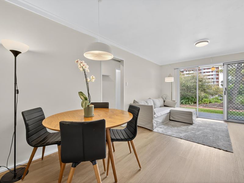 4/72 King George Street, Victoria Park WA 6100