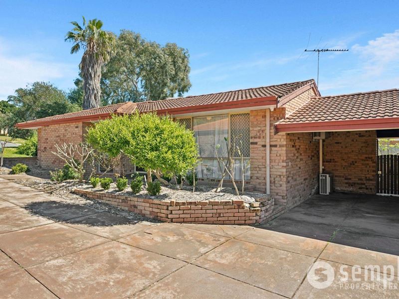 1/126 Gilbertson Road, Kardinya WA 6163