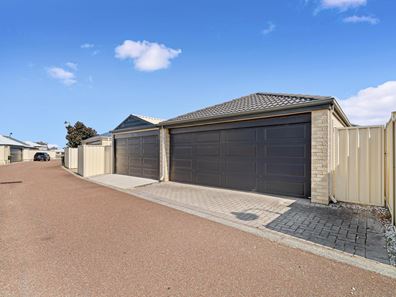 10 Keelia Vale, Lakelands WA 6180