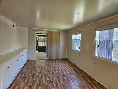 6/50 Waldeck, Dongara WA 6525