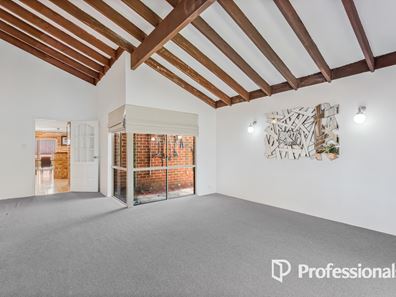 30 Mcdowell Crescent, Kingsley WA 6026