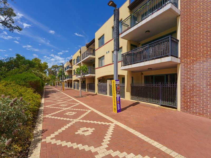 71/167 Grand Boulevard, Joondalup WA 6027