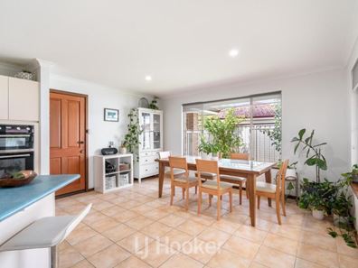 4 Timbermill Crescent, Broadwater WA 6280