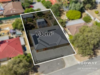 17 Parkway Gdns, Parmelia WA 6167