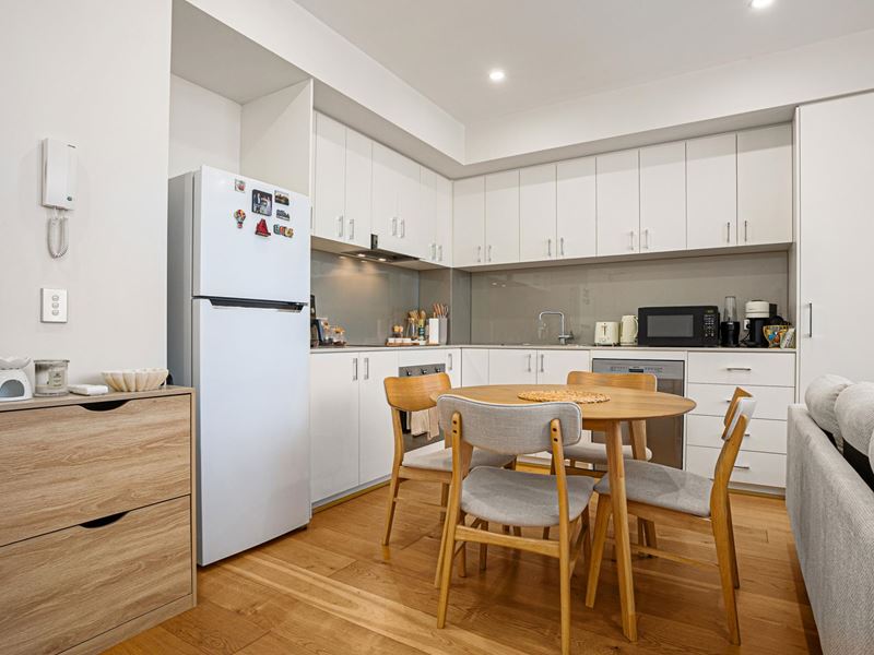 512/2 Rutland Avenue, Lathlain
