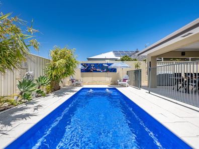8 Spritsail Way, Jindalee WA 6036