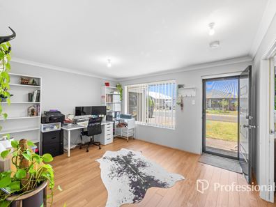 7 Watchem Road, Australind WA 6233