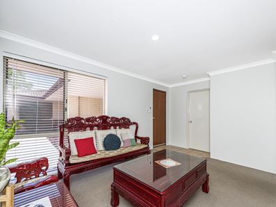 2/41 Adamson Road, Brentwood WA 6153