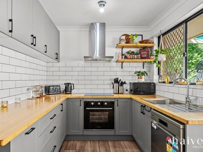 10/23 Quarram Way, Gosnells WA 6110