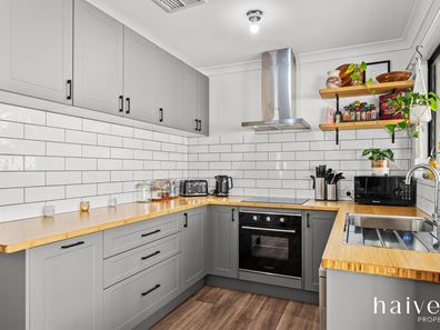 10/23 Quarram Way, Gosnells WA 6110