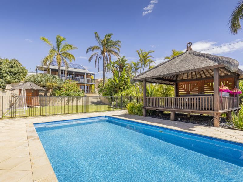 24 Cox Crescent, Quinns Rocks WA 6030