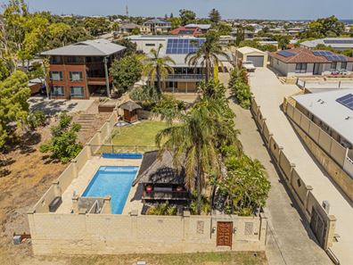 24 Cox Crescent, Quinns Rocks WA 6030