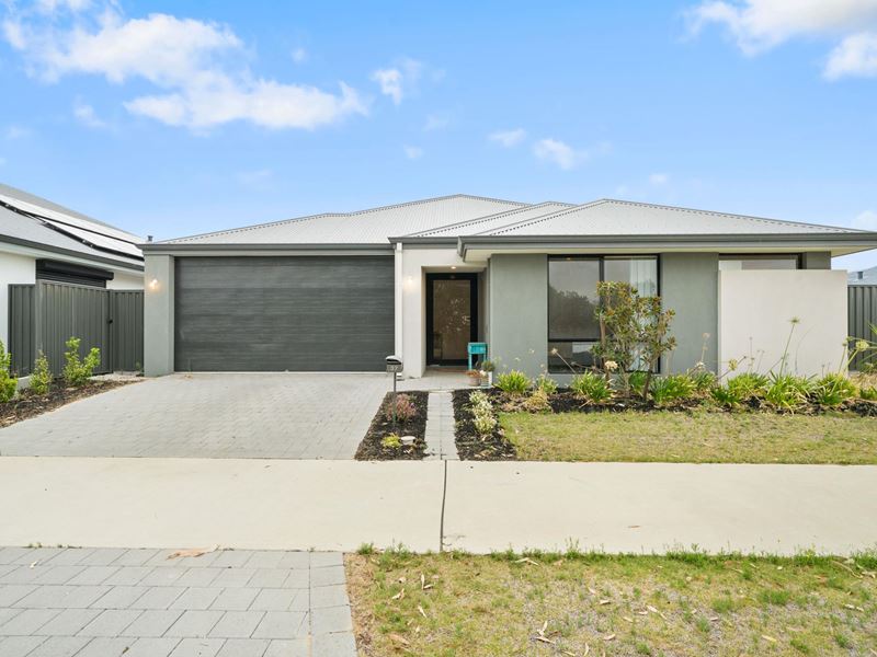 37 Coronado Way, Madora Bay WA 6210