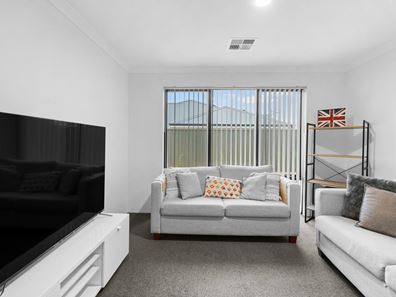 37 Coronado Way, Madora Bay WA 6210