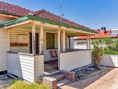 17 Thatcher Street, Waroona WA 6215