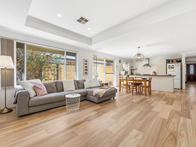 5 Tuxedo Link, Clarkson WA 6030