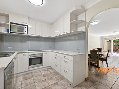 2/30 Wellington Street, Mosman Park WA 6012