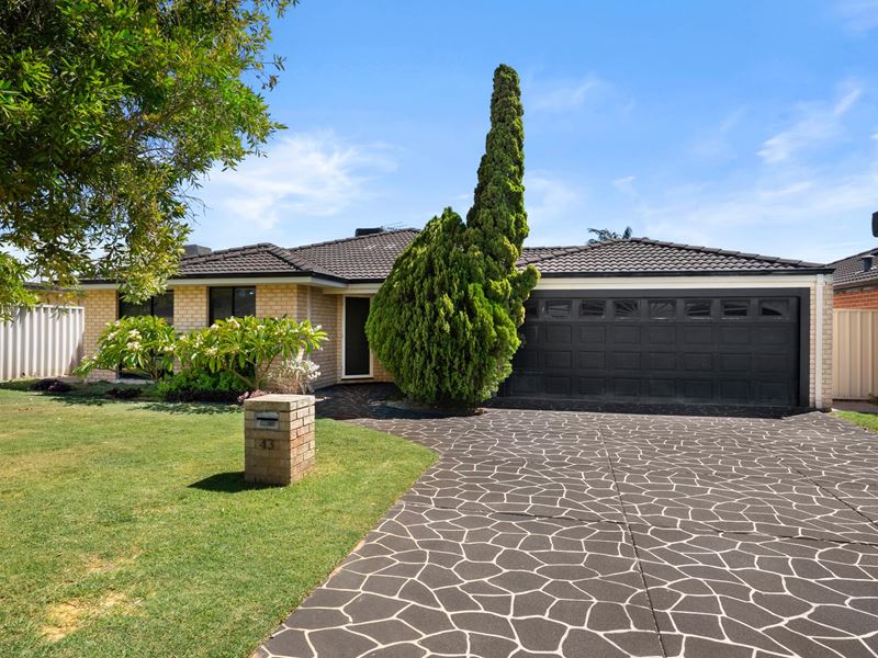 43 Montoro Drive, Port Kennedy WA 6172