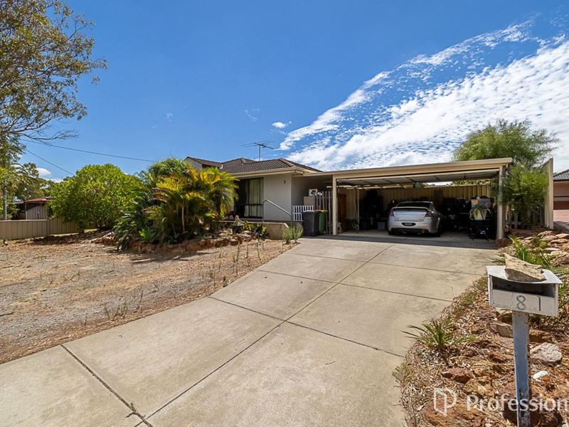 8 Barge Court, Armadale WA 6112