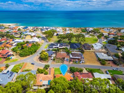 2 Breaker Close, Silver Sands WA 6210