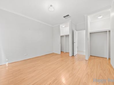18 Crouch Place, Canning Vale WA 6155