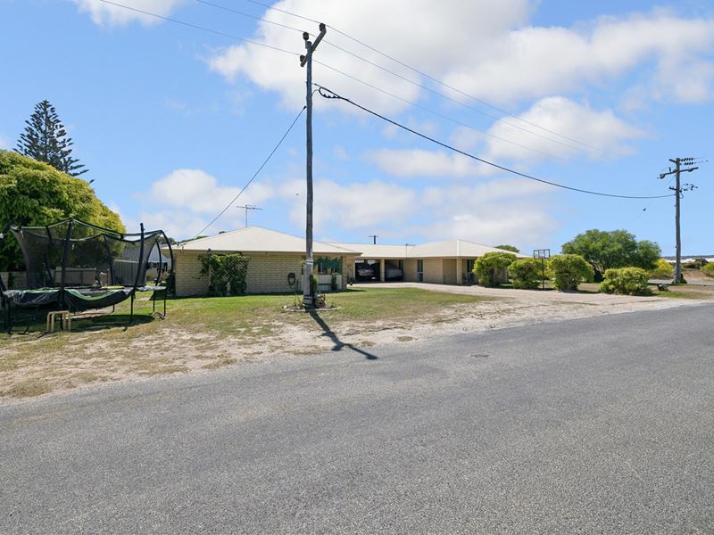 12 Cockram Street, Lancelin