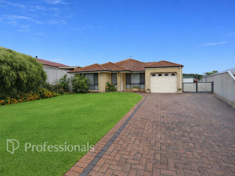 7 Addington Cross, West Beach
