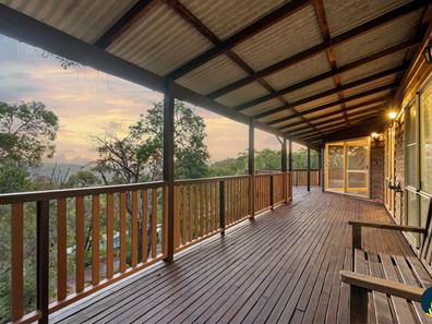 5 Beales Court, Roleystone WA 6111