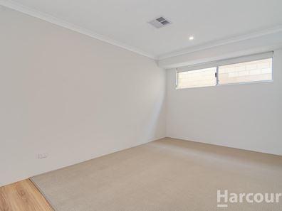 132 Leeward Avenue, Eglinton WA 6034