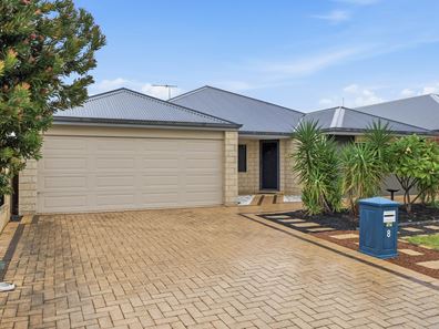 8 Hunt Road, Byford WA 6122