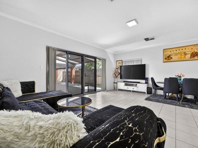 64 Cheriton Avenue, Ellenbrook WA 6069