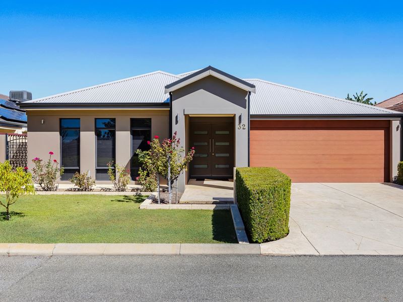 32 Courtland Crescent, Redcliffe WA 6104