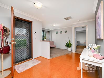 15 Kardil Street, Dalyellup WA 6230
