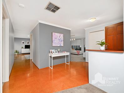15 Kardil Street, Dalyellup WA 6230