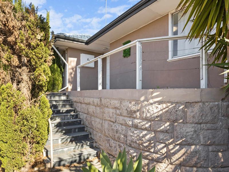 84 Duke Street, Scarborough WA 6019