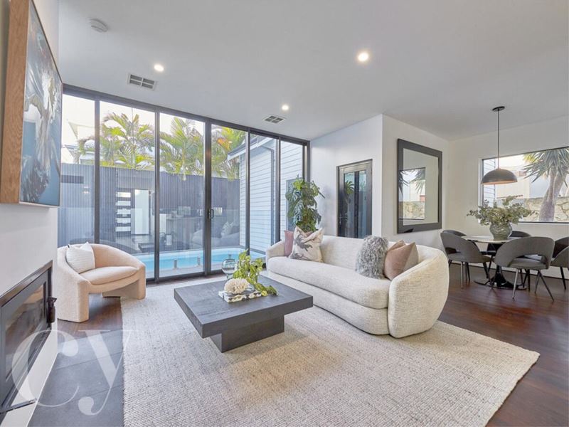 6 Heywood Lane, North Coogee WA 6163