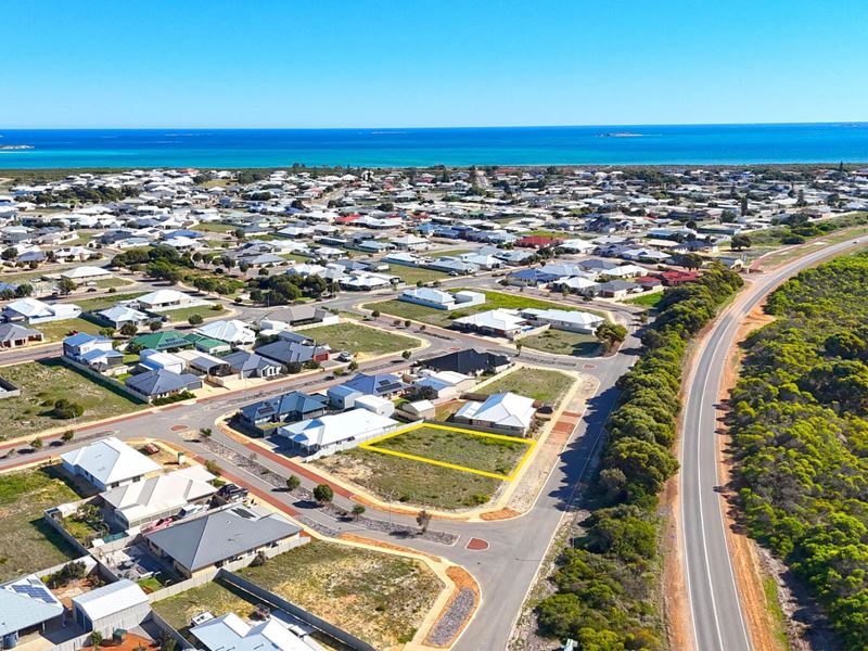 Lot 713, 16 Crusoe Crescent, Jurien Bay WA 6516