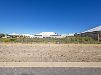 Lot 713, 16 Crusoe Crescent, Jurien Bay WA 6516