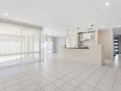 12 Dusart Way, Ashby WA 6065