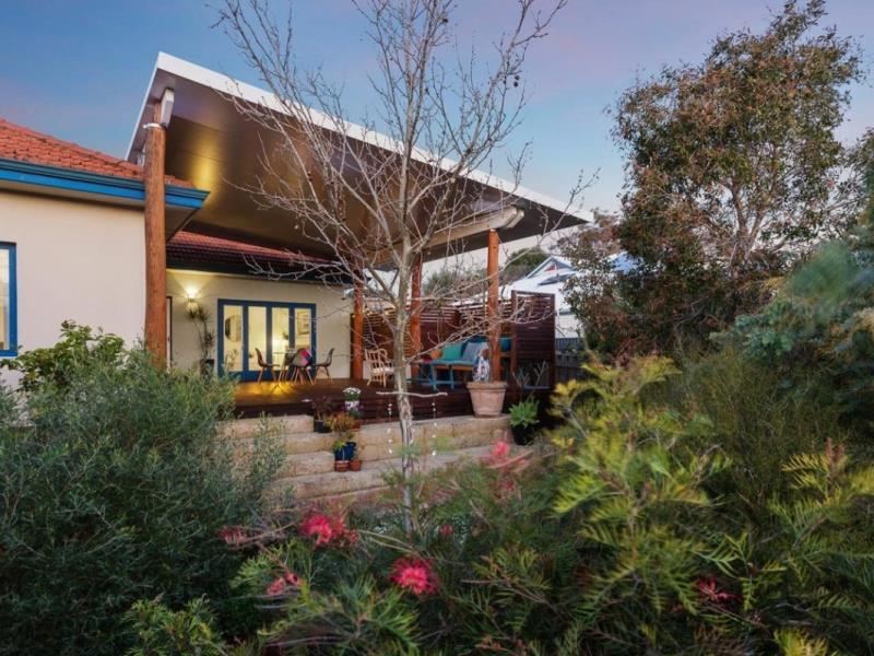 44a Lisle Street, Mount Claremont WA 6010