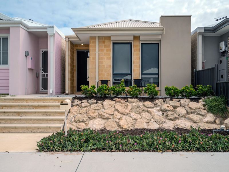 210 Graceful Boulevard, Alkimos WA 6038