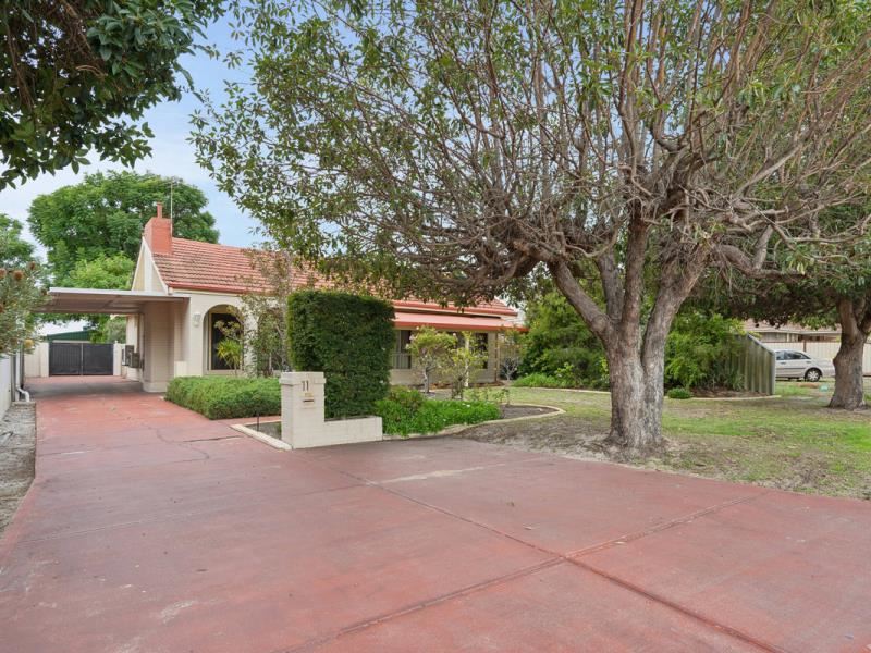 11 Oriana Street, Belmont