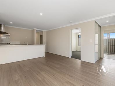 8 Regan Street, Byford WA 6122