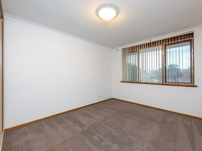 17 Delaware Place, Kallaroo WA 6025