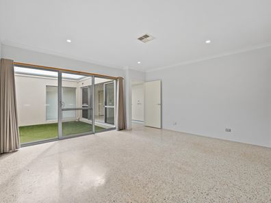 473 Safety Bay Road, Safety Bay WA 6169